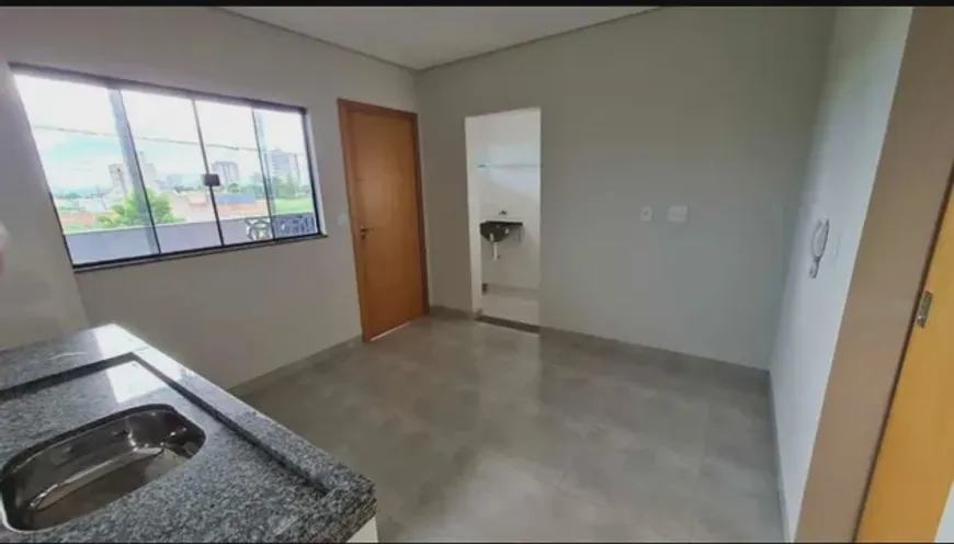Foto 1 de Casa com 2 Quartos à venda, 80m² em São Cristóvão, Salvador