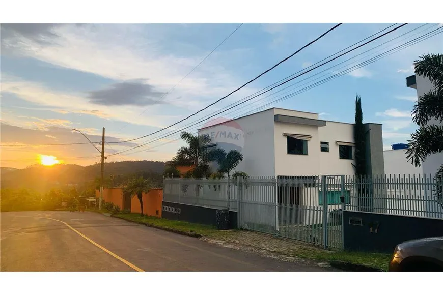 Foto 1 de Casa de Condomínio com 3 Quartos à venda, 179m² em Aeroporto, Juiz de Fora
