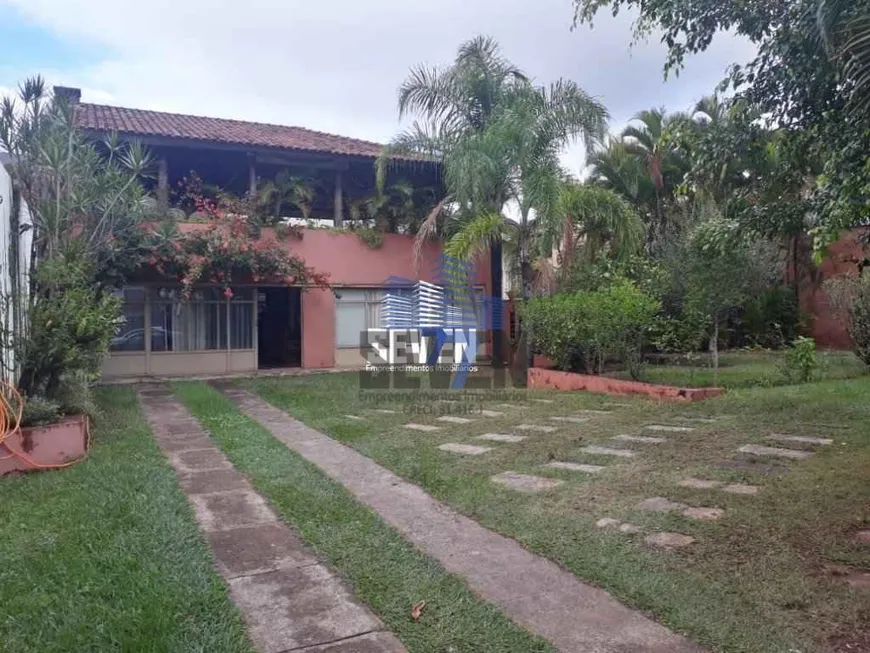 Foto 1 de Casa com 3 Quartos à venda, 1300m² em Vila Guedes de Azevedo, Bauru