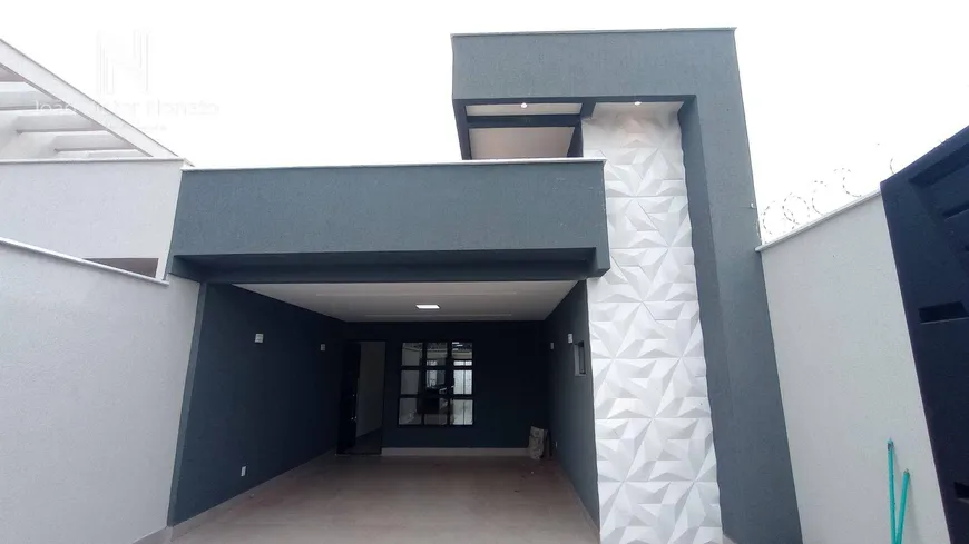 Foto 1 de Casa com 3 Quartos à venda, 158m² em Setor Sudoeste, Goiânia