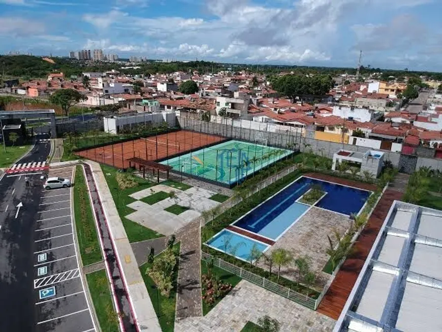 Foto 1 de Lote/Terreno à venda, 334m² em Pitimbu, Natal