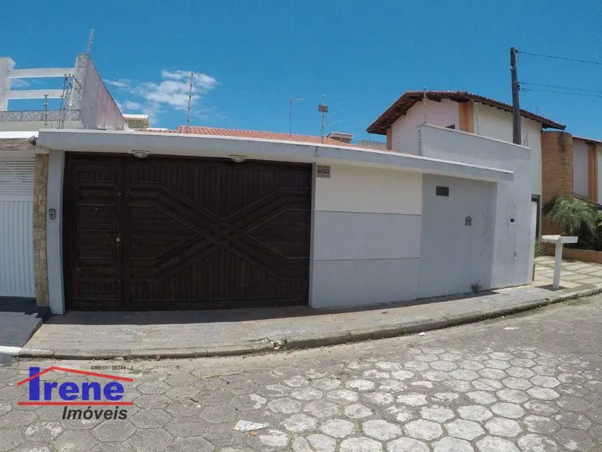 Foto 1 de Casa com 3 Quartos à venda, 117m² em Vila Suarao, Itanhaém