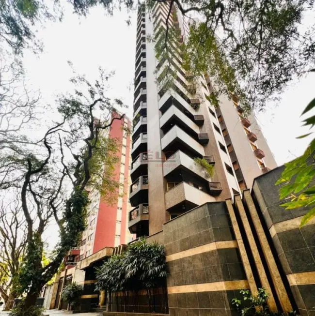 Foto 1 de Apartamento com 3 Quartos à venda, 142m² em Zona 07, Maringá