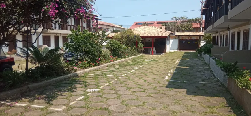 Foto 1 de Casa de Condomínio com 2 Quartos à venda, 100m² em Peró, Cabo Frio