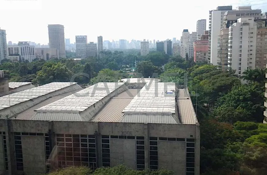 Foto 1 de Apartamento com 4 Quartos à venda, 310m² em Jardim Europa, São Paulo