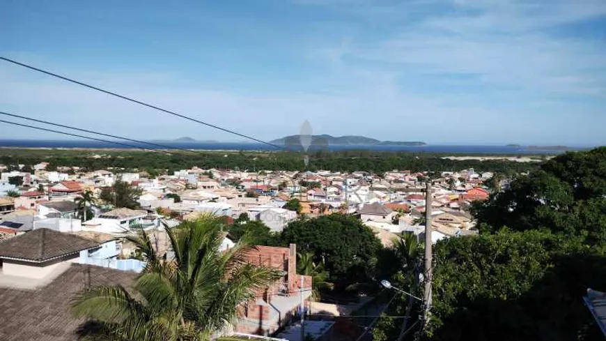 Foto 1 de Casa de Condomínio com 5 Quartos à venda, 260m² em Peró, Cabo Frio