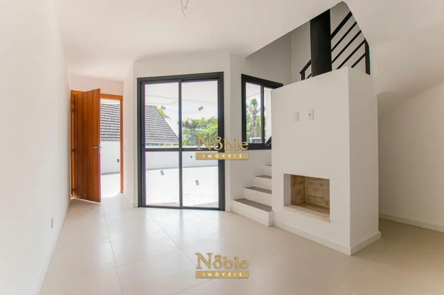 Foto 1 de Casa com 2 Quartos à venda, 89m² em Praia da Cal, Torres