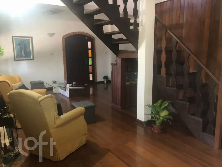 Foto 1 de Casa com 3 Quartos à venda, 326m² em Rubem Berta, Porto Alegre