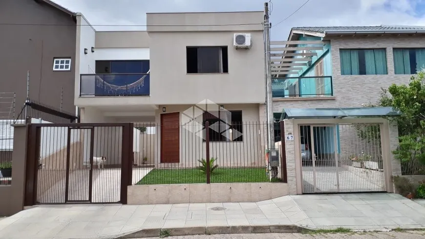 Foto 1 de Casa com 3 Quartos à venda, 142m² em Lomba do Pinheiro, Porto Alegre