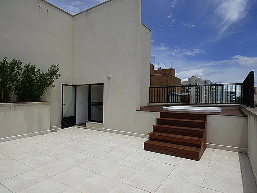Foto 1 de Apartamento com 2 Quartos à venda, 220m² em Jardim Guedala, São Paulo