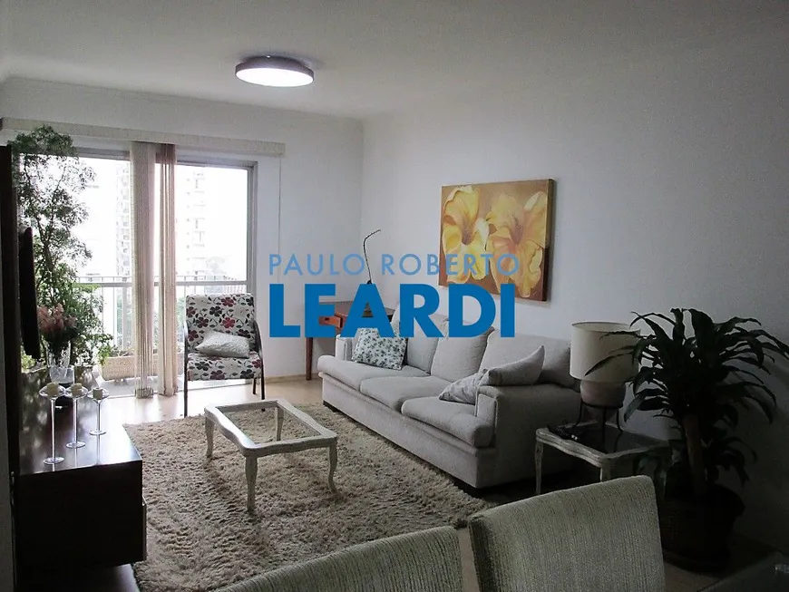 Foto 1 de Apartamento com 3 Quartos à venda, 94m² em Alphaville, Barueri