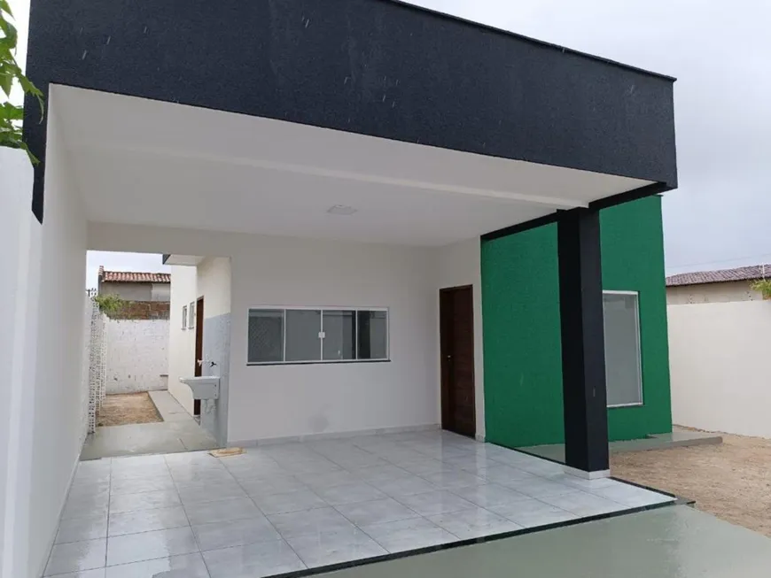 Foto 1 de Casa com 2 Quartos à venda, 76m² em Nova Esperança, Parnamirim