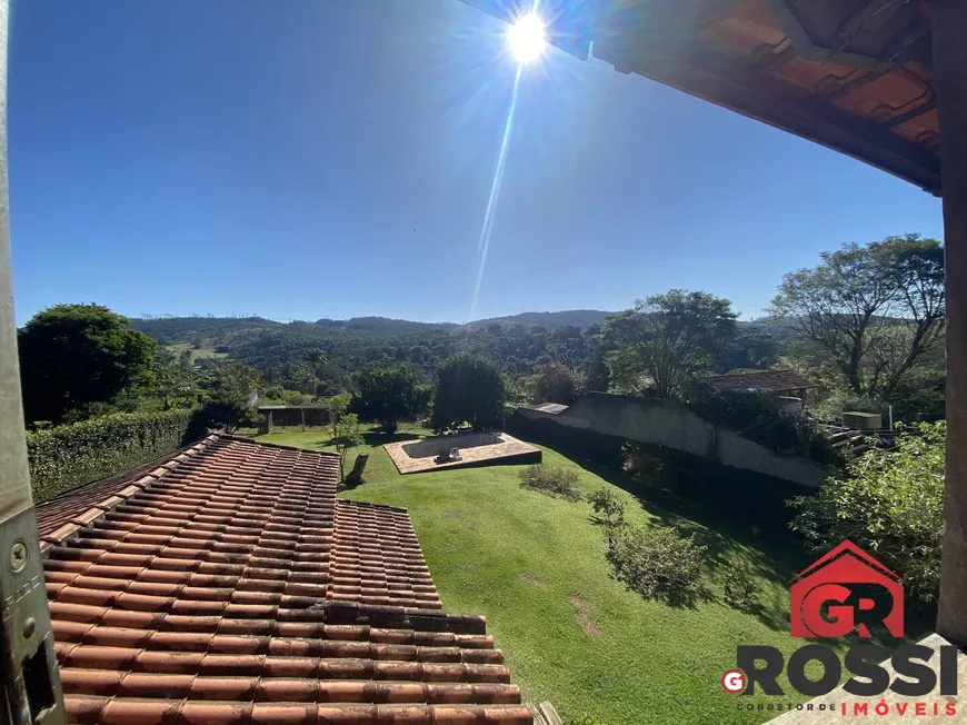 Foto 1 de Fazenda/Sítio com 2 Quartos à venda, 2347m² em Recanto dos Passaros, Itatiba