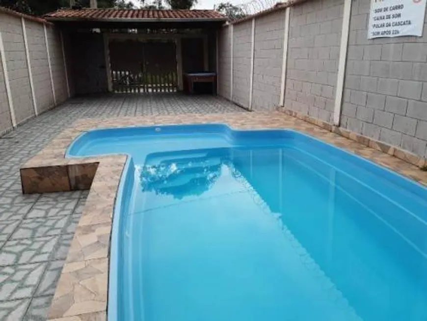 Foto 1 de Casa com 2 Quartos à venda, 120m² em Vila Loty, Itanhaém