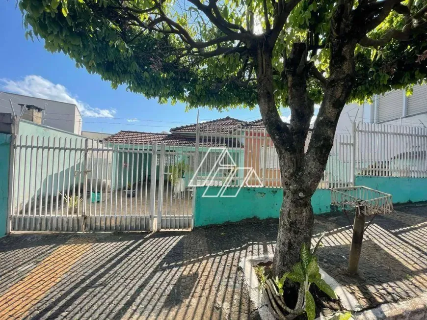 Foto 1 de Casa com 2 Quartos à venda, 442m² em Fragata, Marília