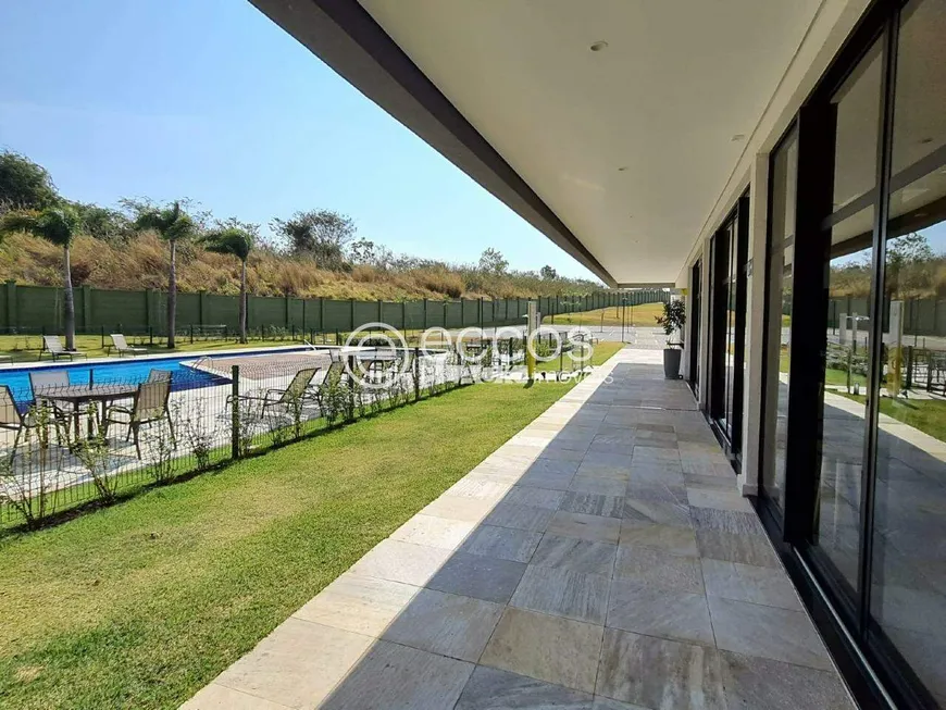 Foto 1 de Lote/Terreno à venda, 311m² em Granja Marileusa , Uberlândia