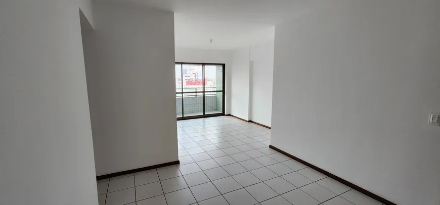 Foto 1 de Apartamento com 3 Quartos à venda, 95m² em Graças, Recife