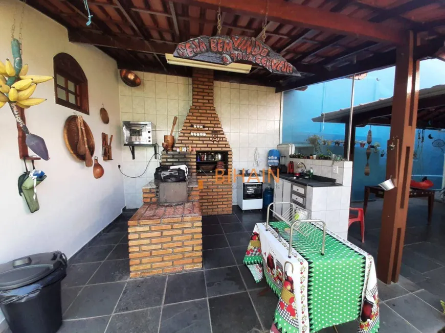 Foto 1 de Casa com 4 Quartos à venda, 322m² em Caiçaras, Belo Horizonte