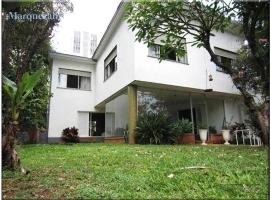 Foto 1 de Casa com 4 Quartos para venda ou aluguel, 619m² em Higienópolis, São Paulo