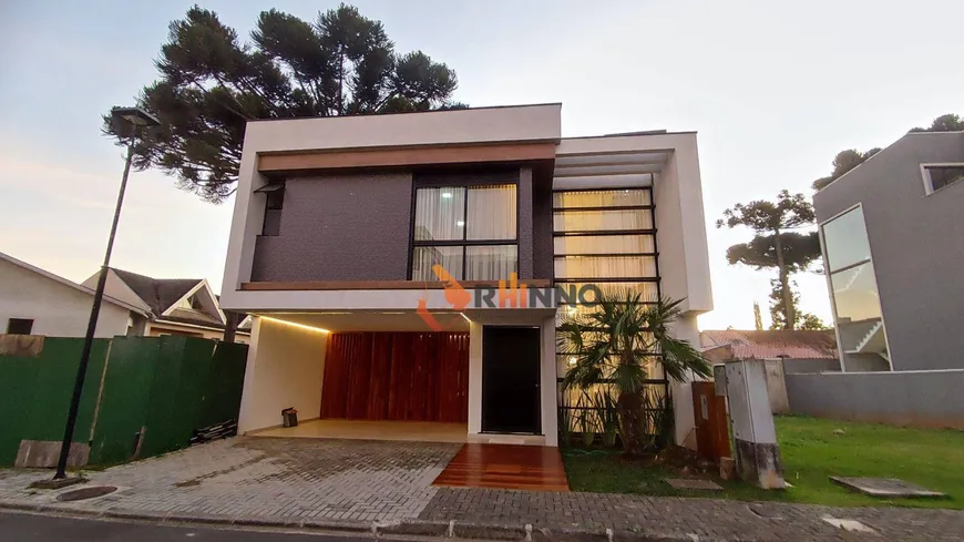 Foto 1 de Casa de Condomínio com 3 Quartos à venda, 220m² em Santa Felicidade, Curitiba