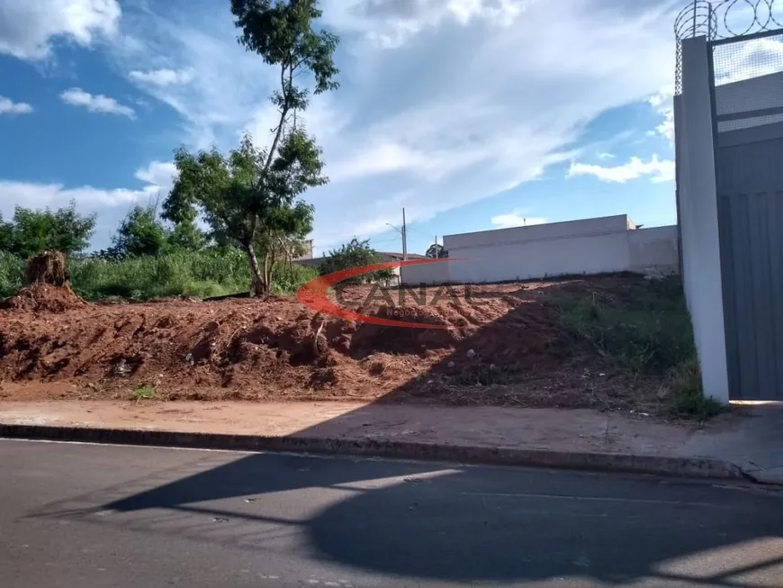 Foto 1 de Lote/Terreno à venda em Parque Paulista, Bauru