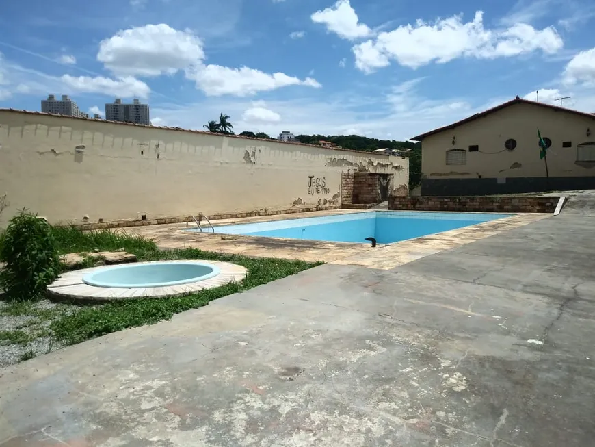 Foto 1 de Imóvel Comercial com 4 Quartos para alugar, 1620m² em Letícia, Belo Horizonte