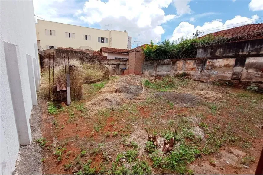 Foto 1 de Lote/Terreno para alugar, 167m² em Estados Unidos, Uberaba