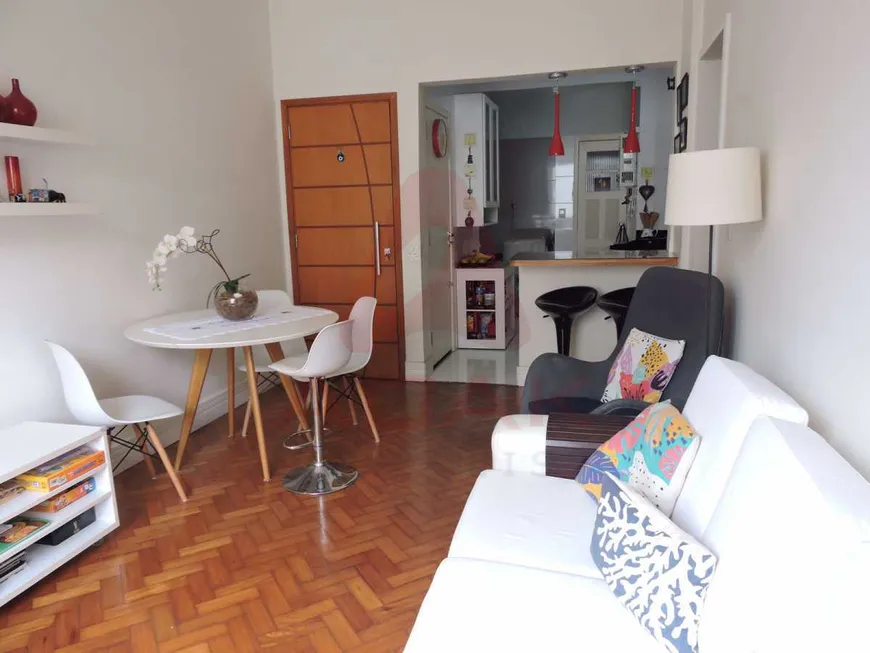 Foto 1 de Apartamento com 2 Quartos à venda, 80m² em Copacabana, Rio de Janeiro