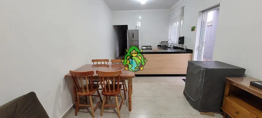 Foto 1 de Casa com 2 Quartos à venda, 66m² em Massaguaçu, Caraguatatuba