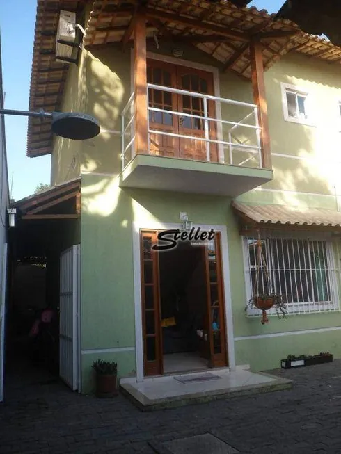 Foto 1 de Casa com 2 Quartos à venda, 100m² em Jardim Bela Vista, Rio das Ostras