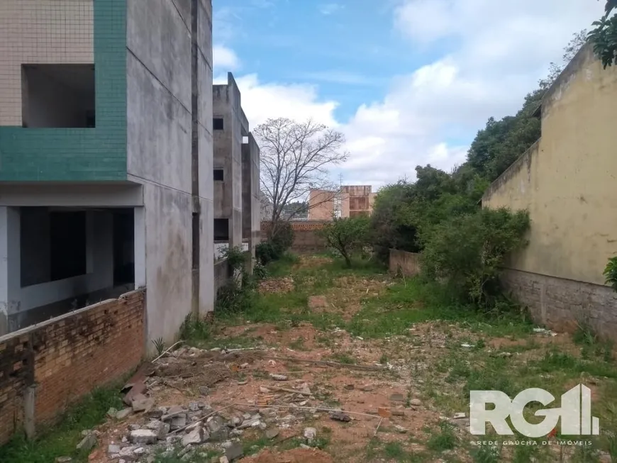 Foto 1 de Lote/Terreno à venda, 689m² em Santa Tereza, Porto Alegre