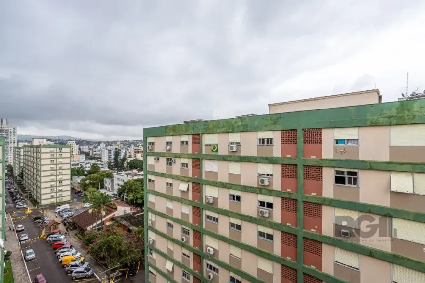 Foto 1 de Apartamento com 1 Quarto à venda, 41m² em Petrópolis, Porto Alegre