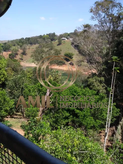 Foto 1 de Fazenda/Sítio com 3 Quartos à venda, 5000m² em Jambeiro, Jambeiro