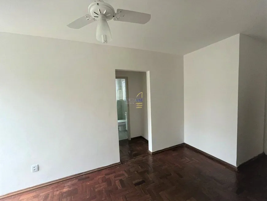 Foto 1 de Apartamento com 1 Quarto à venda, 43m² em Menino Deus, Porto Alegre