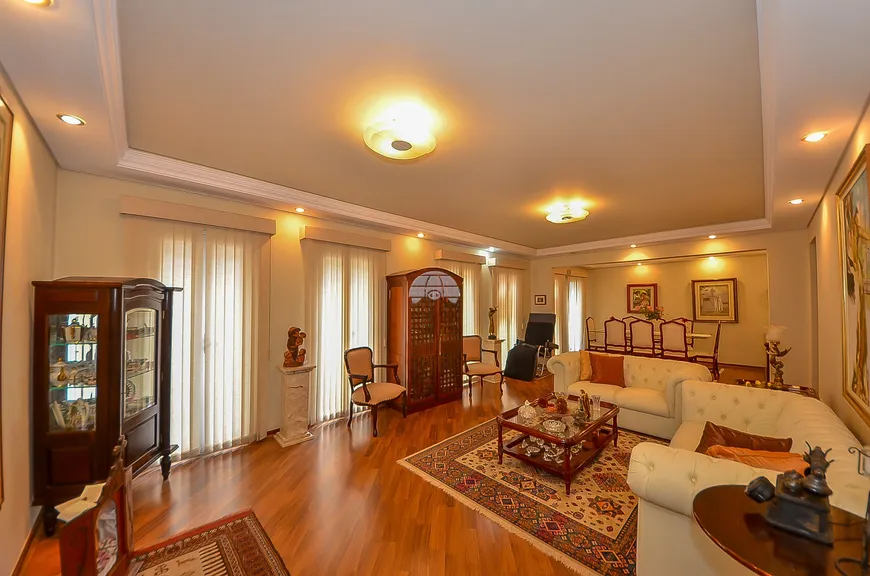Foto 1 de Apartamento com 4 Quartos à venda, 155m² em Batel, Curitiba