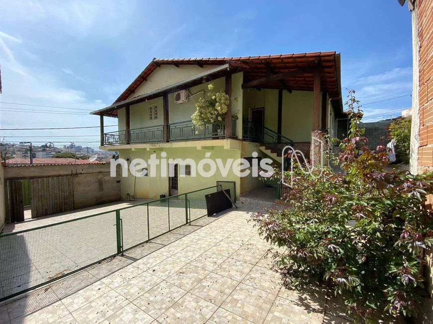 Foto 1 de Casa com 5 Quartos à venda, 901m² em Santa Cruz, Belo Horizonte