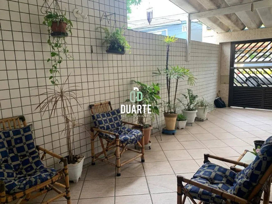 Foto 1 de Sobrado com 3 Quartos à venda, 183m² em Embaré, Santos