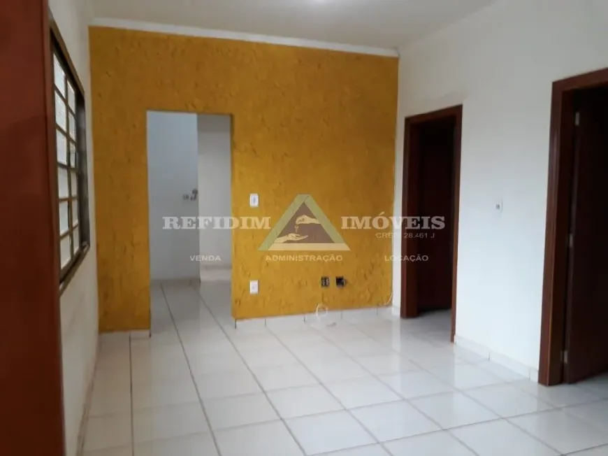 Foto 1 de Casa com 2 Quartos à venda, 110m² em VILA VIRGINIA, Ribeirão Preto