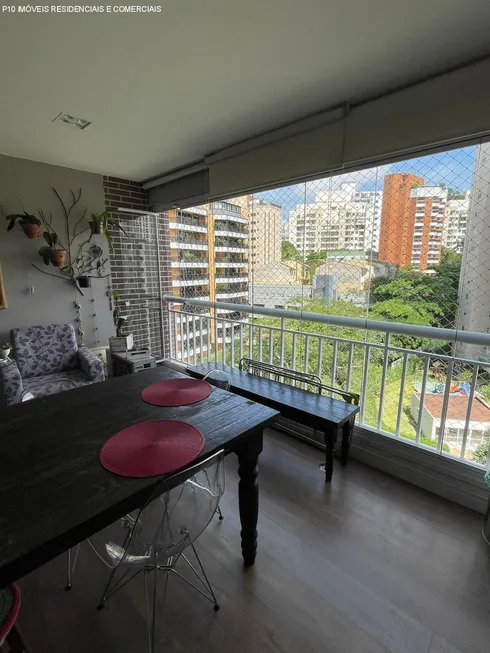 Foto 1 de Apartamento com 2 Quartos à venda, 74m² em Panamby, São Paulo