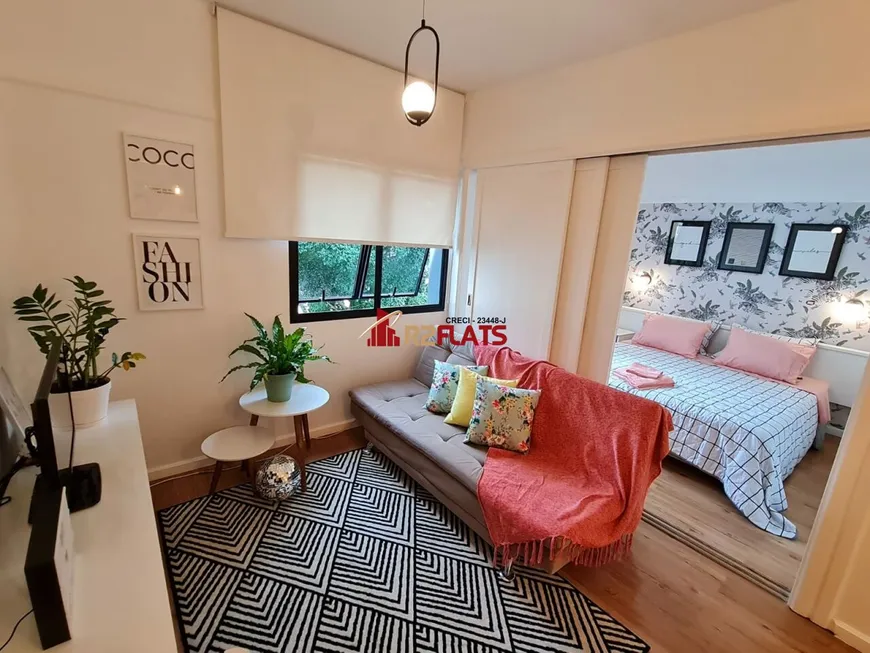 Foto 1 de Flat com 1 Quarto para alugar, 33m² em Jardim Paulista, São Paulo