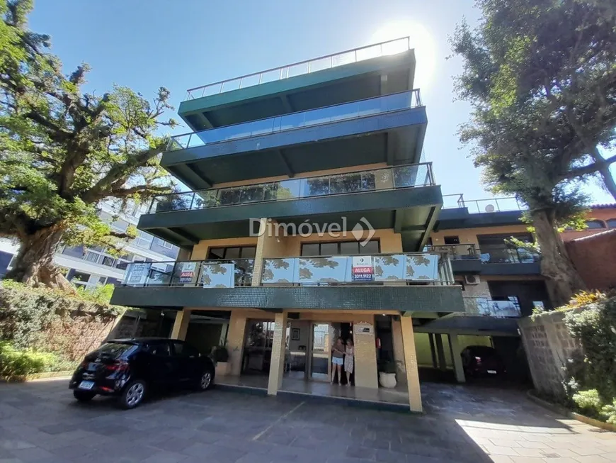 Foto 1 de Apartamento com 3 Quartos para alugar, 120m² em Vila Assunção, Porto Alegre