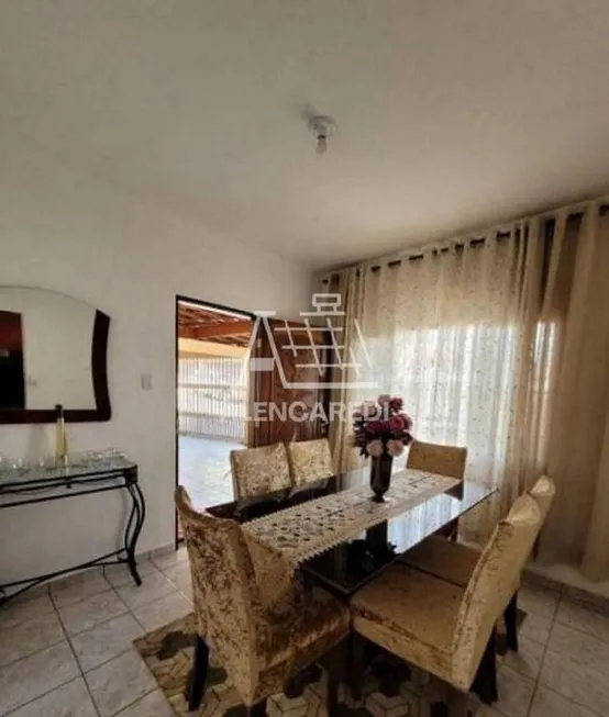 Foto 1 de Casa com 3 Quartos à venda, 175m² em Jardim Roberto, Osasco