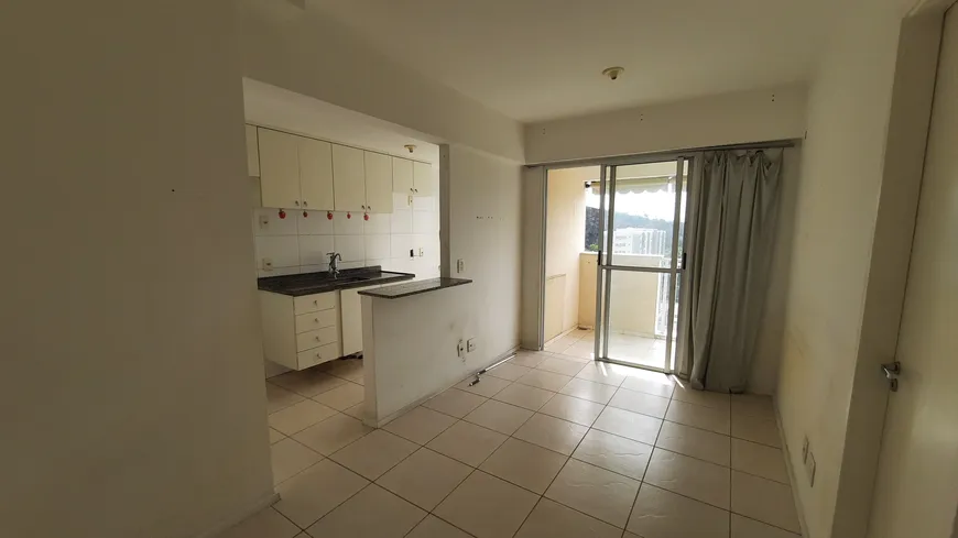 Foto 1 de Apartamento com 1 Quarto à venda, 40m² em Alcântara, São Gonçalo