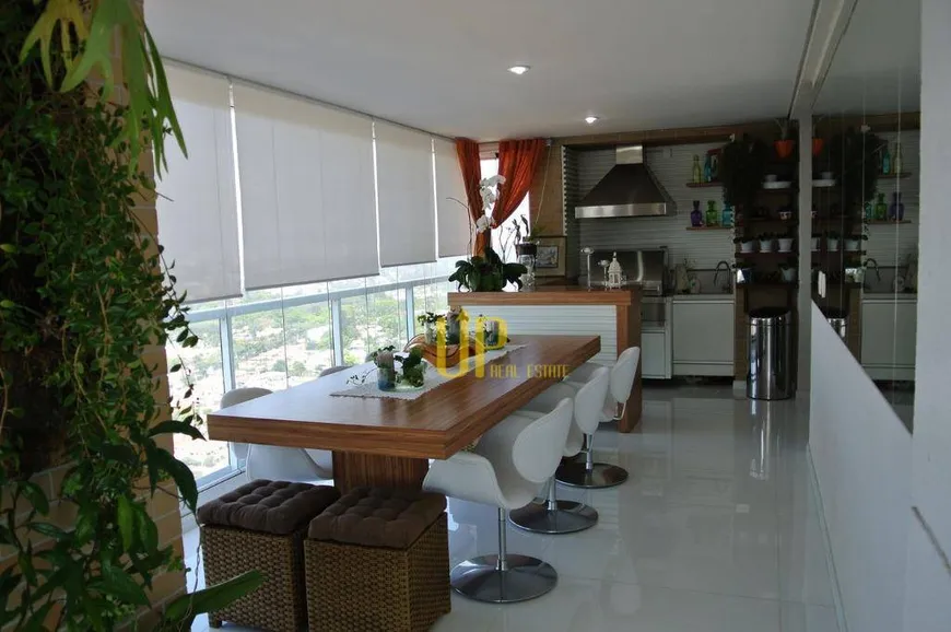 Foto 1 de Apartamento com 5 Quartos à venda, 747m² em Campo Belo, São Paulo