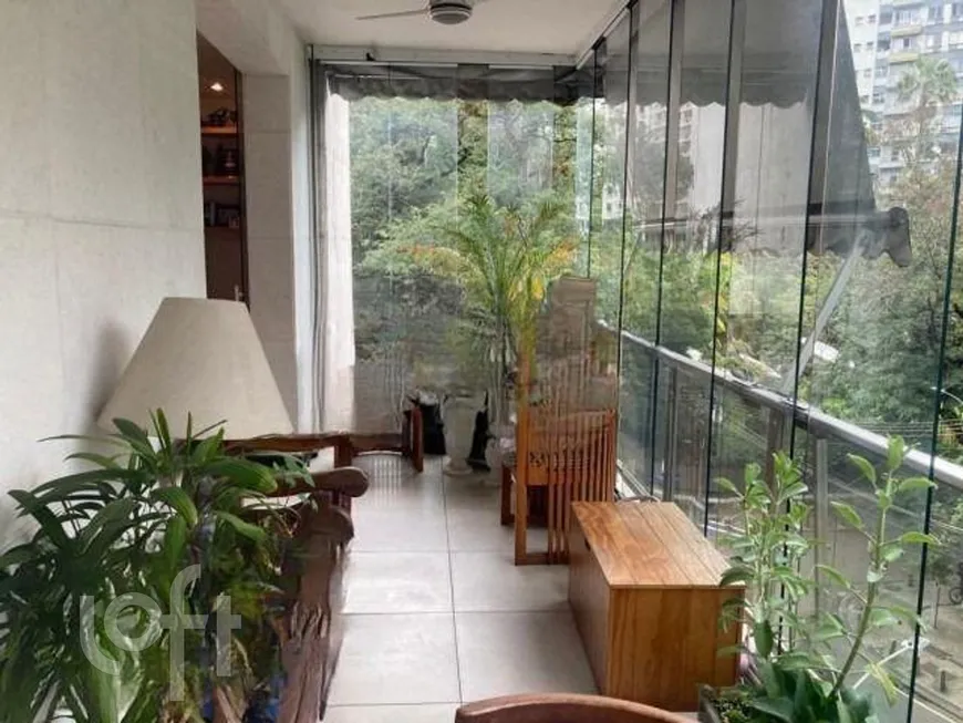 Foto 1 de Apartamento com 4 Quartos à venda, 184m² em Cosme Velho, Rio de Janeiro