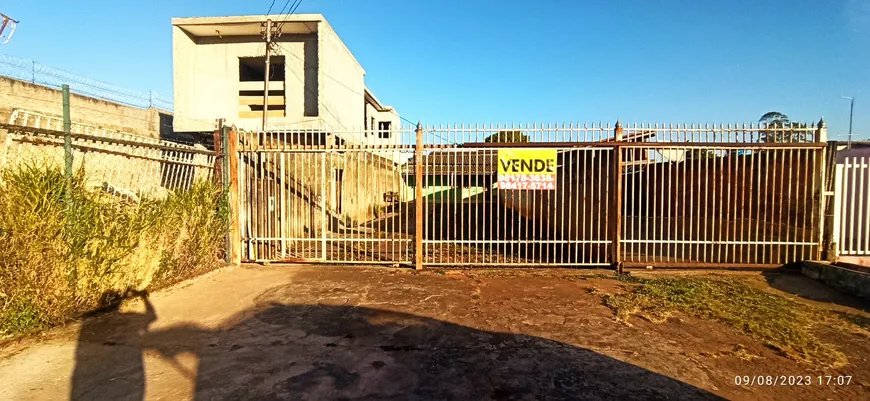 Foto 1 de Casa com 3 Quartos à venda, 350m² em Taguatinga Sul, Brasília