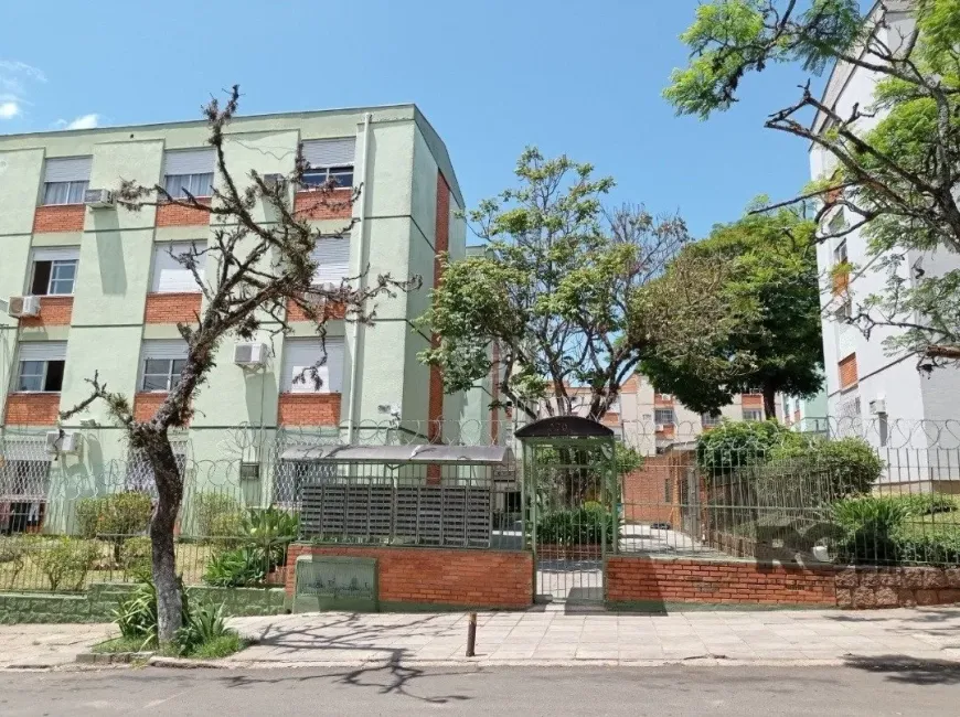 Foto 1 de Apartamento com 2 Quartos à venda, 57m² em Cristal, Porto Alegre