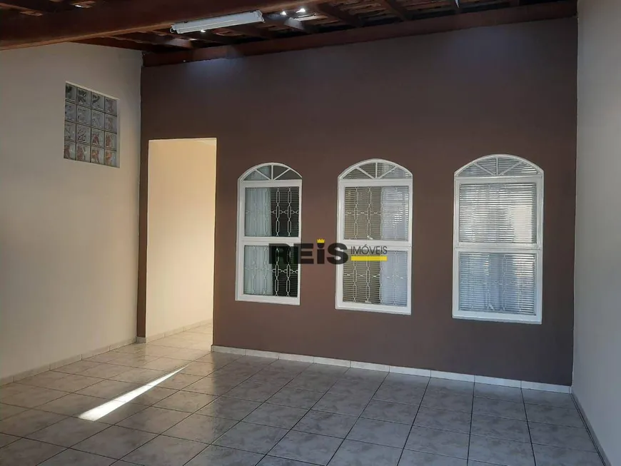 Foto 1 de Casa com 2 Quartos à venda, 116m² em Jardim Bertanha, Sorocaba