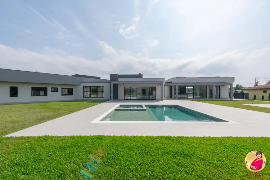 Foto 1 de Casa de Condomínio com 4 Quartos à venda, 350m² em Campo Largo da Roseira, São José dos Pinhais