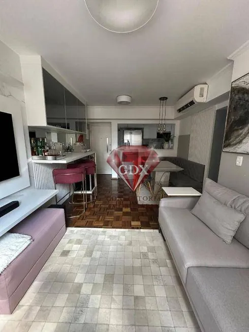 Foto 1 de Apartamento com 2 Quartos à venda, 74m² em Moema, São Paulo